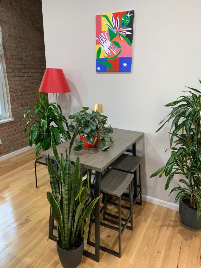 뉴욕 Urban Jungle Oasis In Queens! 아파트 외부 사진